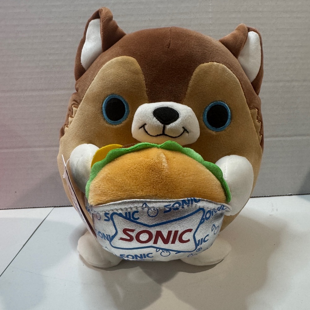 Snackles Sonic 8” Plush: Lucas NWT